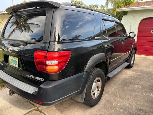 Black 2002 Toyota Sequoia Limited