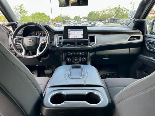 Black 2022 Chevrolet Tahoe LS