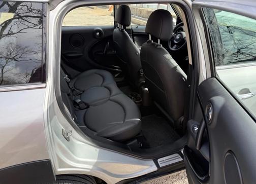 Silver 2014 MINI Countryman Cooper