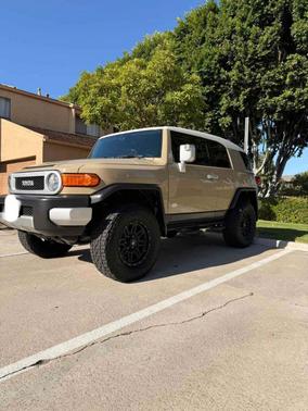 Beige 2011 Toyota FJ Cruiser Base