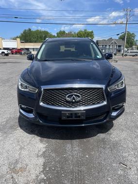 2017 INFINITI QX60 Base