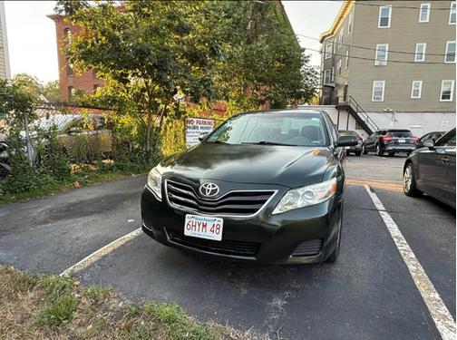 2011 Toyota Camry LE