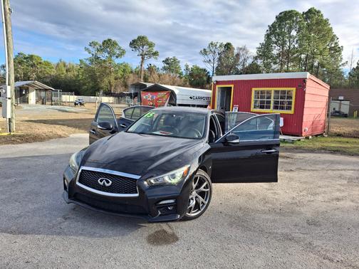 2015 INFINITI Q50 Sport