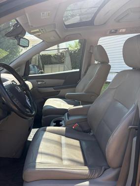 Gray 2015 Honda Odyssey EX-L