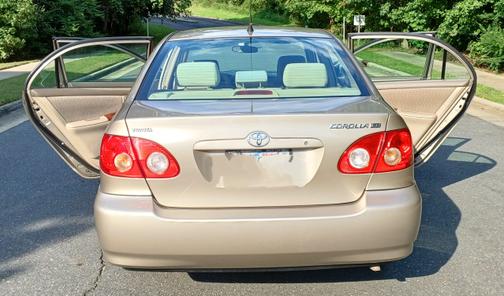 2006 Toyota Corolla LE