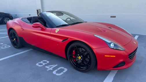 2016 Ferrari California T