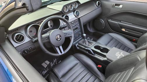 2007 Ford Shelby GT500 Base