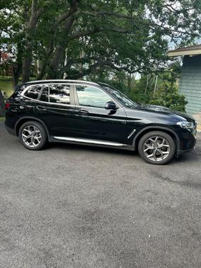 Black 2022 BMW X3 xDrive30i