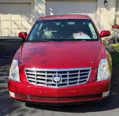 Red 2008 Cadillac DTS Luxury II
