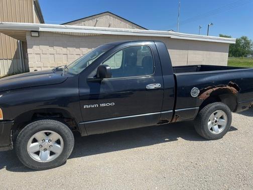 Black 2003 Dodge Ram 1500 SLT