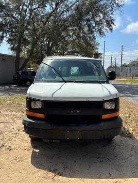 White 2010 Chevrolet Express 2500 Base