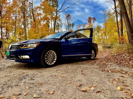 2016 Volkswagen Passat 1.8T SE