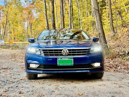 2016 Volkswagen Passat 1.8T SE