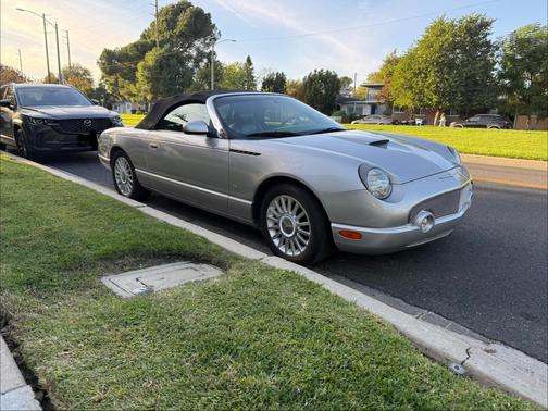 2004 Ford Thunderbird Premium