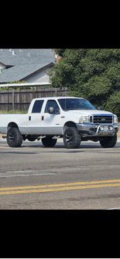 2004 Ford F-250 Lariat Crew Cab Super Duty