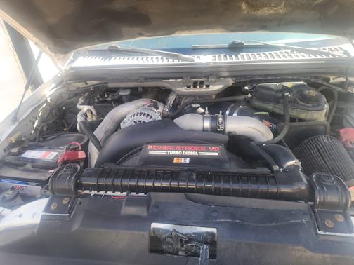 2004 Ford F-250 Lariat Crew Cab Super Duty