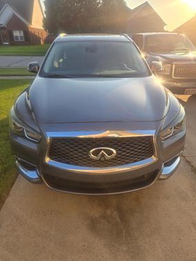 Gray 2019 INFINITI QX60 LUXE