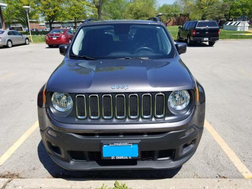 Gray 2017 Jeep Renegade Latitude