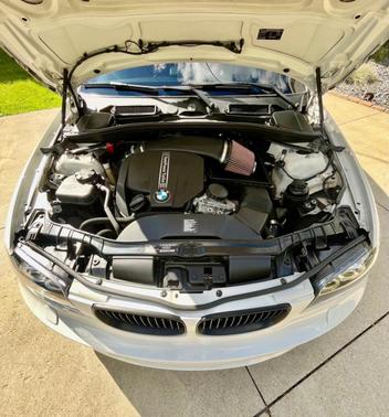 White 2013 BMW 135 i