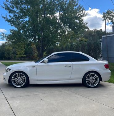 White 2013 BMW 135 i