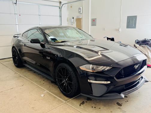 Black 2018 Ford Mustang GT Premium