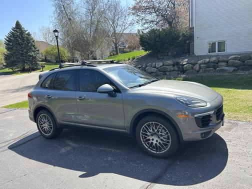 2016 Porsche Cayenne Cayenne S
