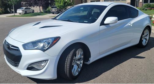 2015 Hyundai Genesis Coupe 3.8 Base