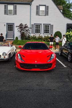 2020 Ferrari 812 Superfast Base