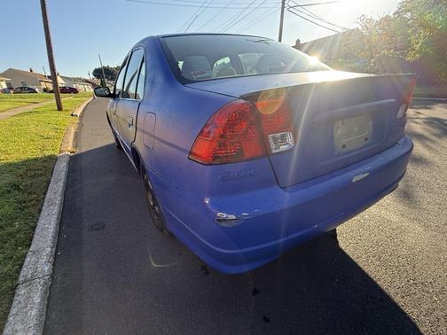 Blue 2005 Honda Civic Hybrid Base