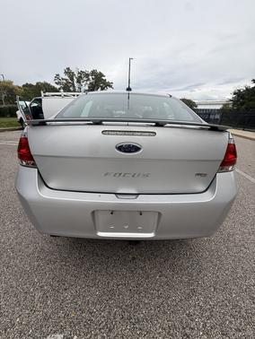 Silver 2010 Ford Focus SES