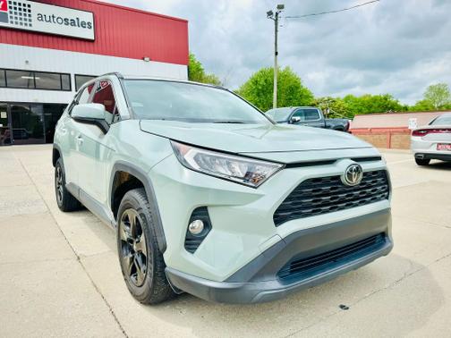 2019 Toyota RAV4 XLE