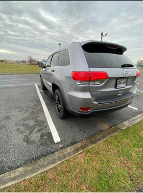 2017 Jeep Grand Cherokee Laredo