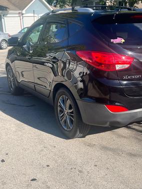 Black 2015 Hyundai TUCSON SE