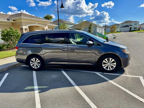 Gray 2016 Honda Odyssey EX-L