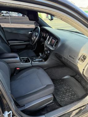 2016 Dodge Charger SE