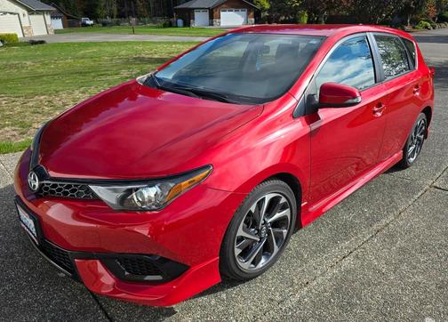 Red 2016 Scion iM Base