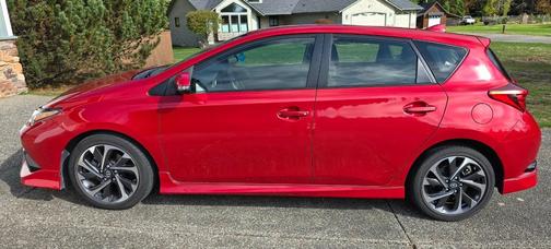 Red 2016 Scion iM Base