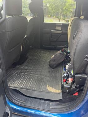 Blue 2017 Ford F-150 XLT