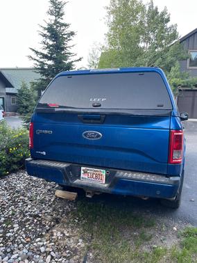 Blue 2017 Ford F-150 XLT