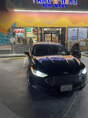 2017 Ford Fusion Hybrid SE