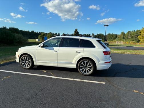 2017 Audi Q7 2.0T Premium Plus