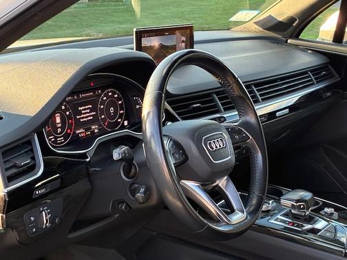 2017 Audi Q7 2.0T Premium Plus