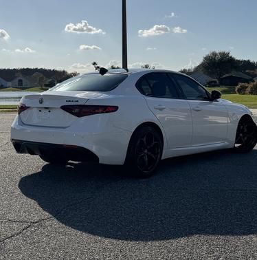 2019 Alfa Romeo Giulia Base