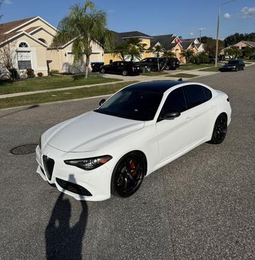 2019 Alfa Romeo Giulia Base