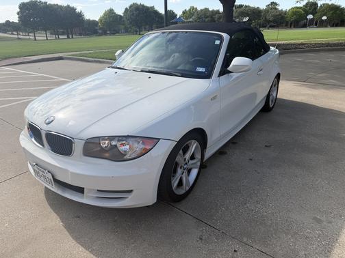White 2011 BMW 128 i