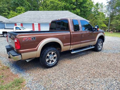 Brown 2012 Ford F-250 Lariat
