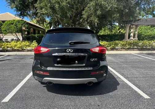 Black 2017 INFINITI QX50 Base