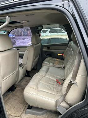 Black 2001 GMC Yukon SLT