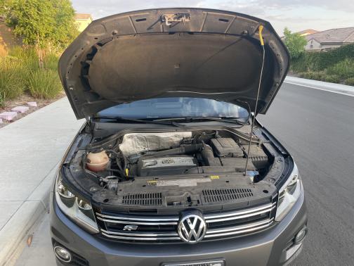 2016 Volkswagen Tiguan R-Line