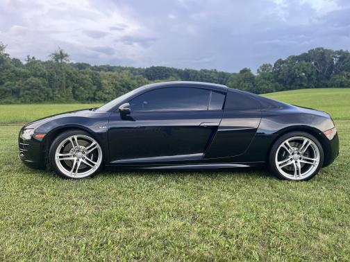 2012 Audi R8 5.2 quattro